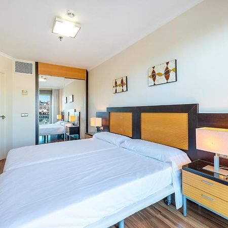 797 Holiday Rentals - Arcosur1- Moderno Apartamento Con Terraza Y Vistas Benalmádena Eksteriør billede